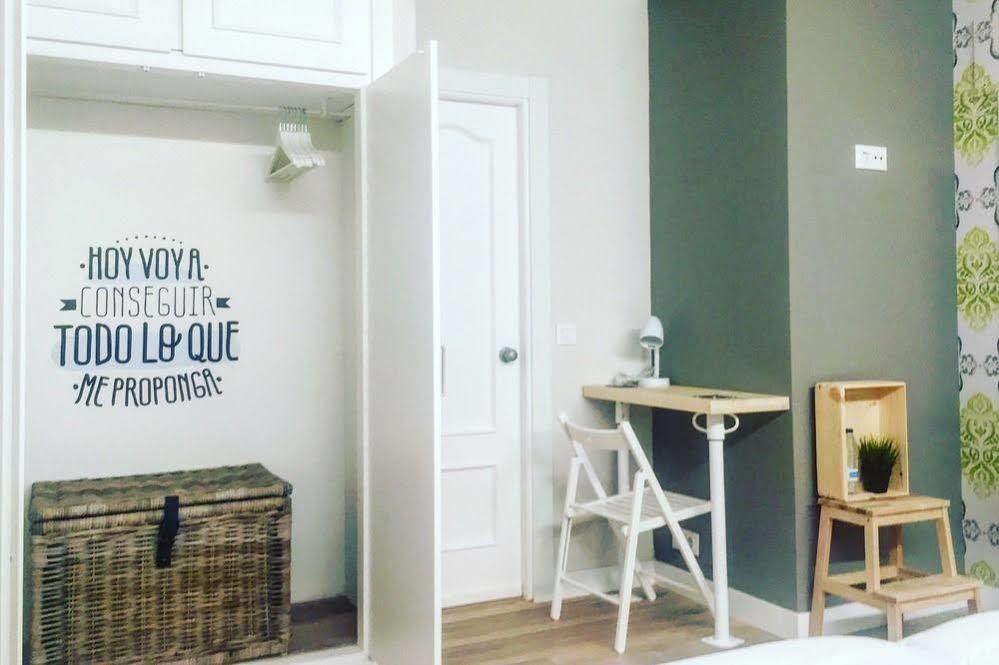 Hostal Le Vintage Ávila Kültér fotó