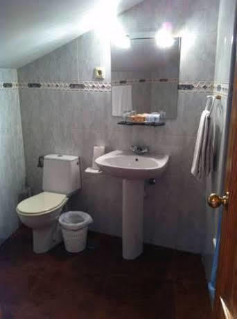 Hostal Le Vintage Ávila Kültér fotó